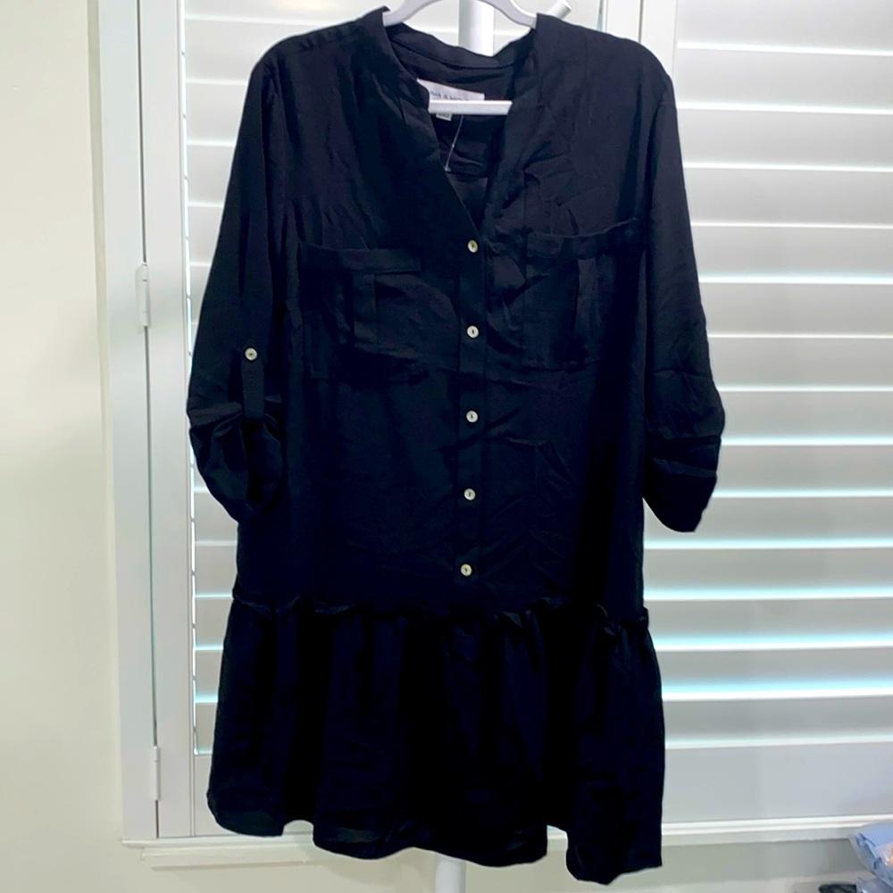 EMMA& MICHELE BLACK DRESS. Large